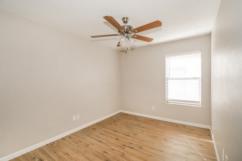 1,710/Mo, 4545 N 67th AVE 1090 Phoenix, AZ 85033 Bedroom View 2