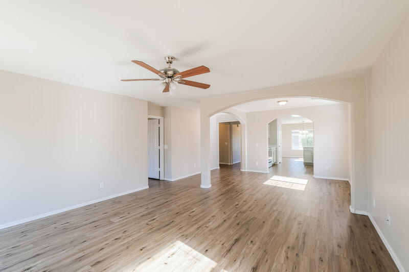 1,700/Mo, 25213 W Cranston Ln Buckeye, AZ 85326 Living Room View
