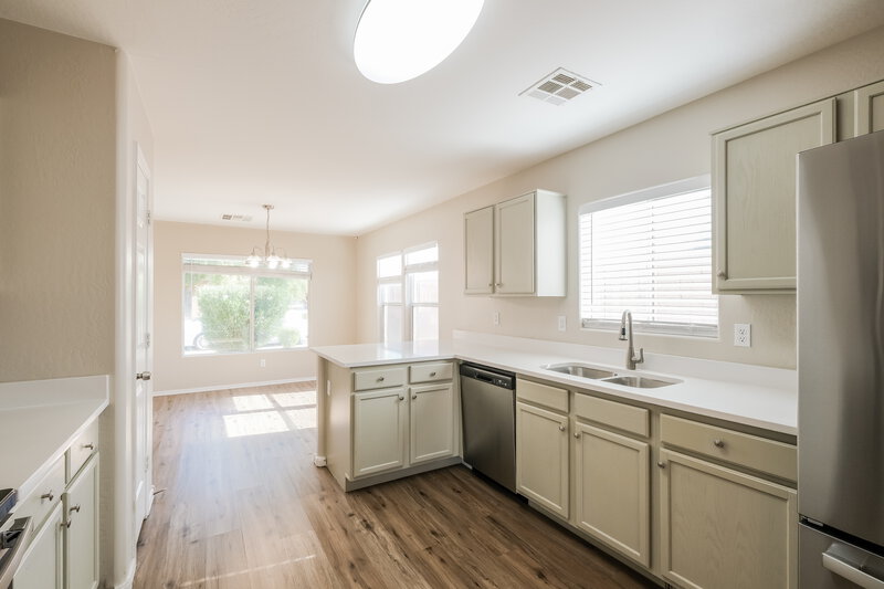 1,700/Mo, 25213 W Cranston Ln Buckeye, AZ 85326 Kitchen View