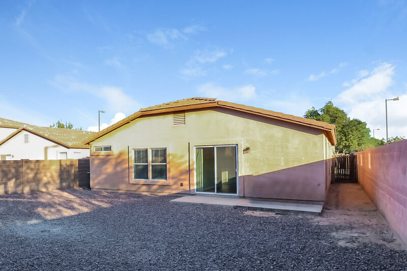 1,960/Mo, 25213 W Cranston Ln Buckeye, AZ 85326 Rear View