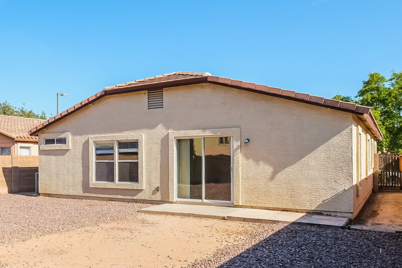 1,700/Mo, 25213 W Cranston Ln Buckeye, AZ 85326 Rear View