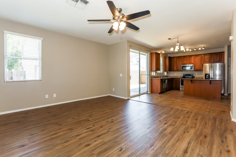 2,100/Mo, 10053 E Isleta Ave Mesa, AZ 85209 Dining Room View