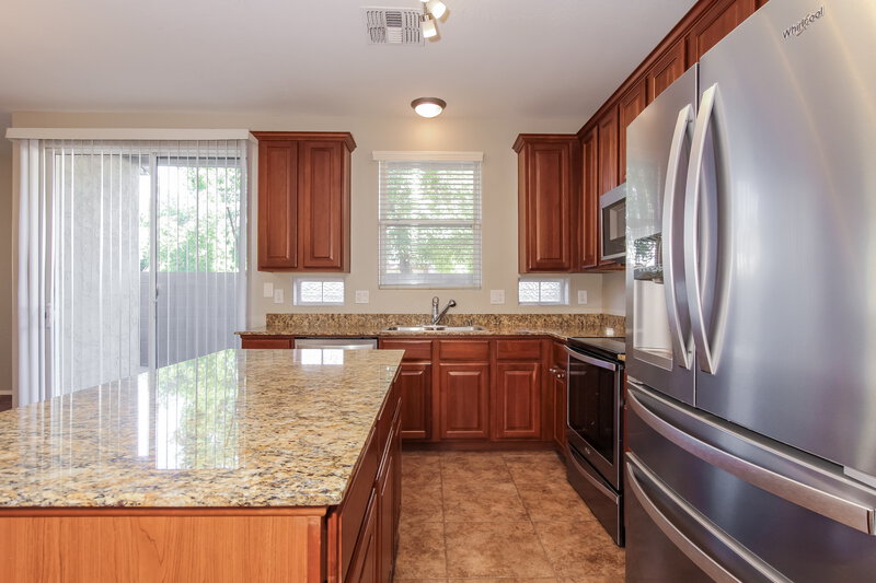 2,970/Mo, 10053 E Isleta Ave Mesa, AZ 85209 Kitchen View 2