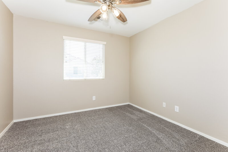 2,100/Mo, 10053 E Isleta Ave Mesa, AZ 85209 Bedroom View