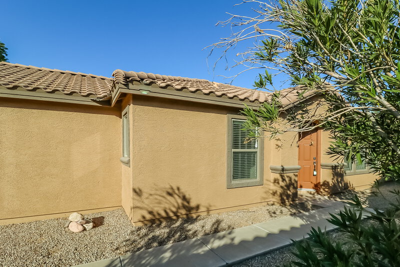 1,835/Mo, 40084 W Catherine Dr Maricopa, AZ 85138 Front View
