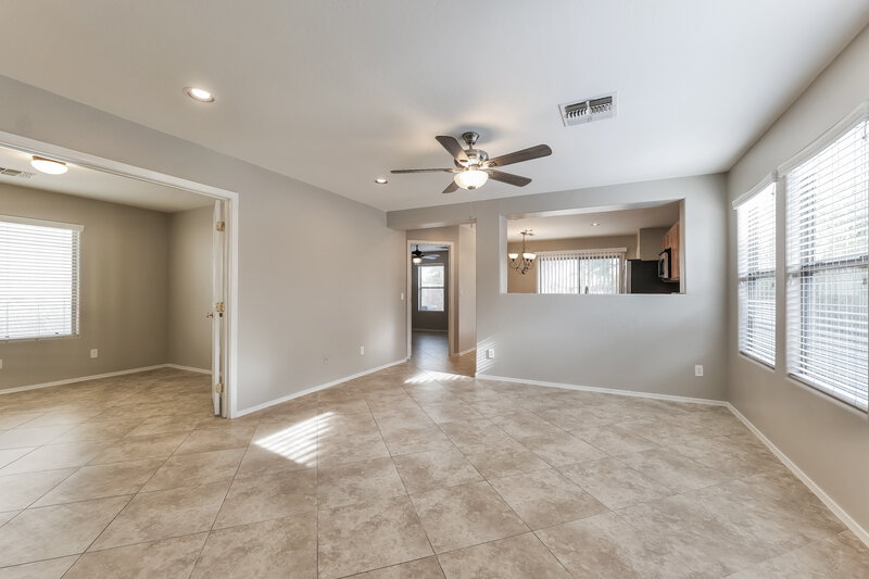 1,780/Mo, 40084 W Catherine Dr Maricopa, AZ 85138 Living Room View