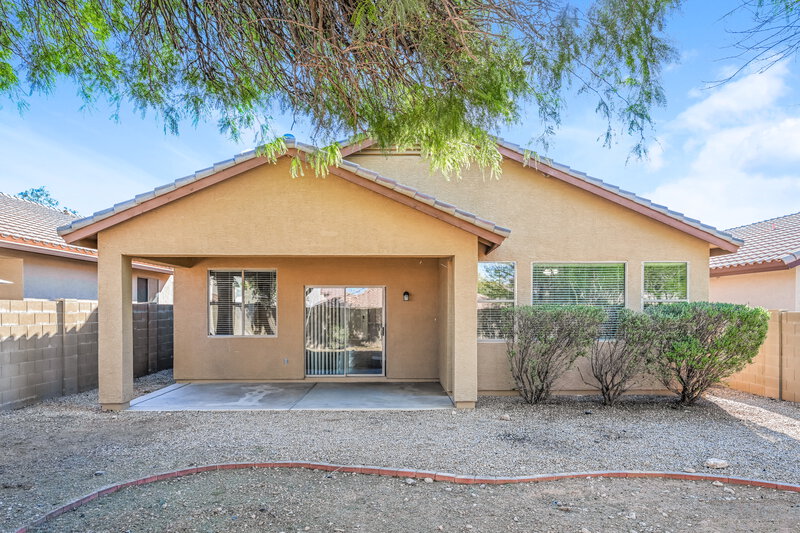 2,575/Mo, 39520 N Hillerman Way Phoenix, AZ 85086 Rear View