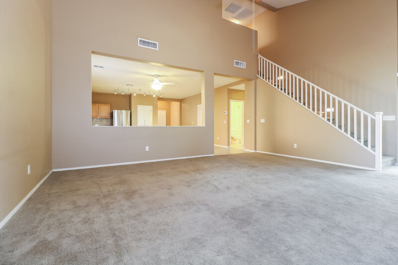2,615/Mo, 3116 S 82nd Ln Phoenix, AZ 85043 Living Room View 2