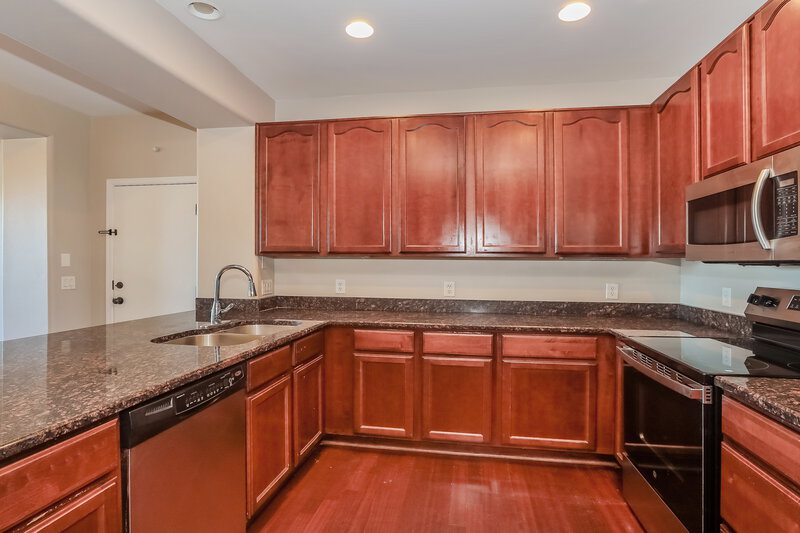 2,190/Mo, 820 S Adam Way Gilbert, AZ 85296 Kitchen View 2