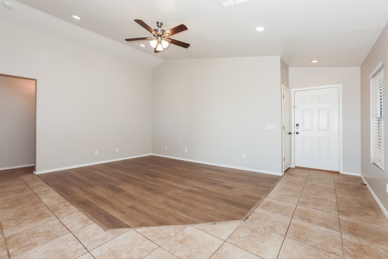 1,595/Mo, 2584 E San Manuel RD San Tan Valley, AZ 85143 Living Room View 2