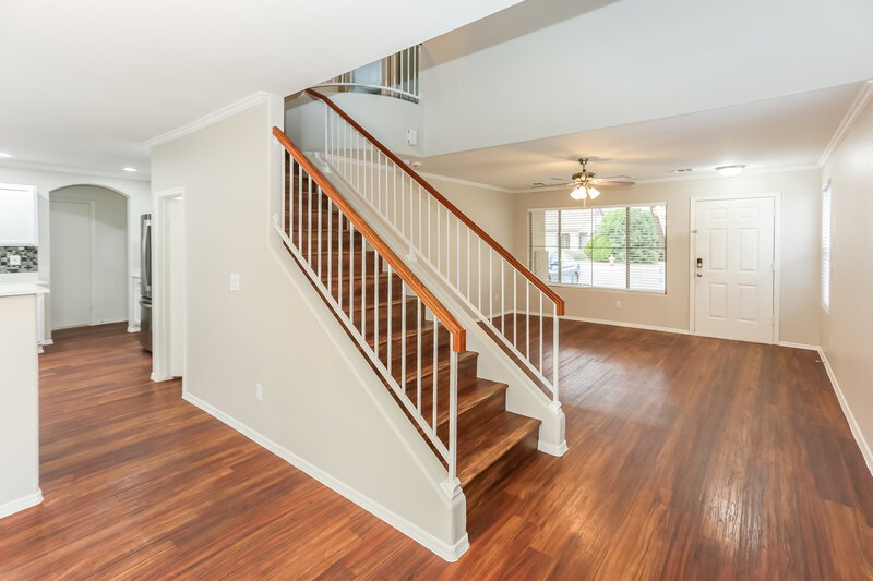 2,210/Mo, 2817 S 63rd Dr Phoenix, AZ 85043 Living Room View 2