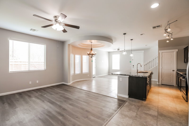 2,585/Mo, 14922 W Valentine St Surprise, AZ 85379 Living Room View