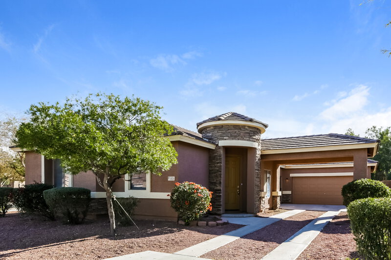 2,345/Mo, 1415 E Gary Way Phoenix, AZ 85042 External View