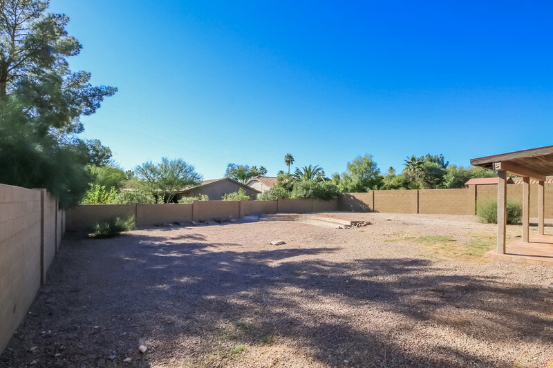 2,000/Mo, 17337 E Oro Grande Dr Fountain Hills, AZ 85268 Rear View