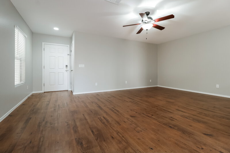1,955/Mo, 11560 W Purdue Ave Youngtown, AZ 85363 Living Room View