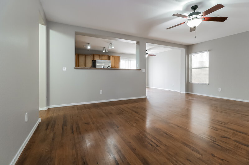 1,955/Mo, 11560 W Purdue Ave Youngtown, AZ 85363 Living Room View 2