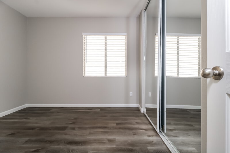 1,955/Mo, 11560 W Purdue Ave Youngtown, AZ 85363 Bedroom View 2
