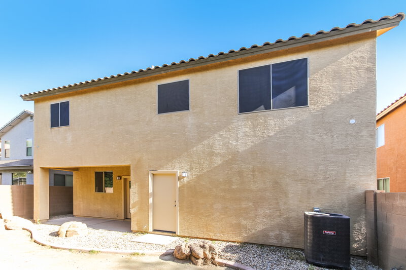 2,180/Mo, 9384 W Payson Rd Tolleson, AZ 85353 Rear View 2