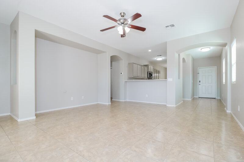 1,970/Mo, 17043 W Zuni ST Goodyear, AZ 85338 Living Room View 2