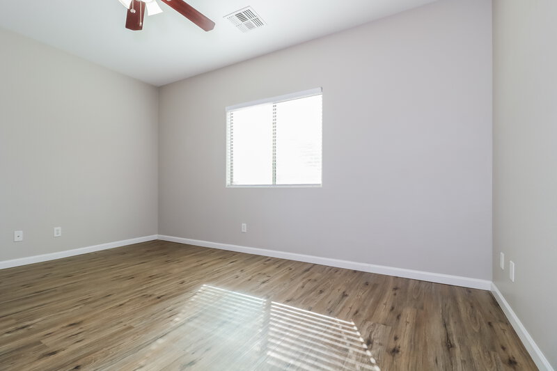 1,970/Mo, 17043 W Zuni ST Goodyear, AZ 85338 Main Bedroom View