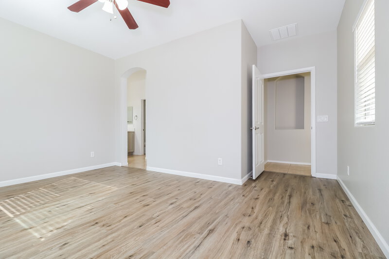 1,970/Mo, 17043 W Zuni ST Goodyear, AZ 85338 Main Bedroom View 2