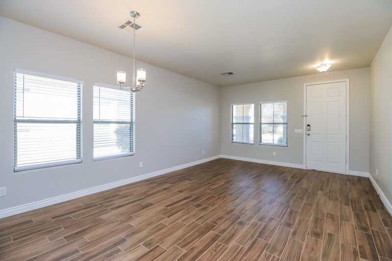 2,380/Mo, 4147 E Cathy Dr Gilbert, AZ 85296 Dining Room View