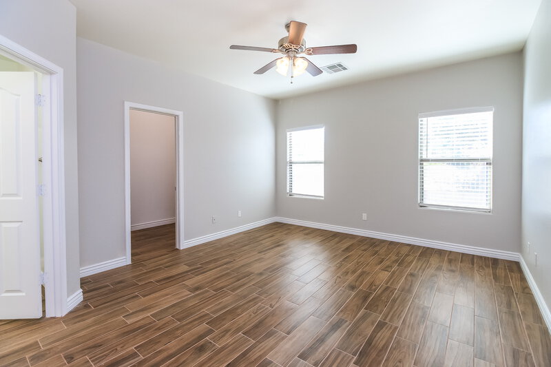 2,380/Mo, 4147 E Cathy Dr Gilbert, AZ 85296 Main Bedroom View