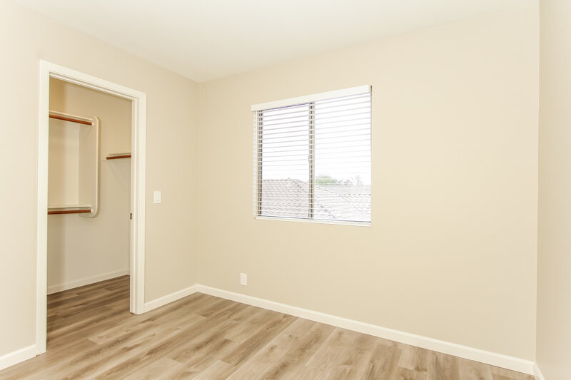 2,815/Mo, 17183 N 53rd Ave Glendale, AZ 85308 Bedroom View 2