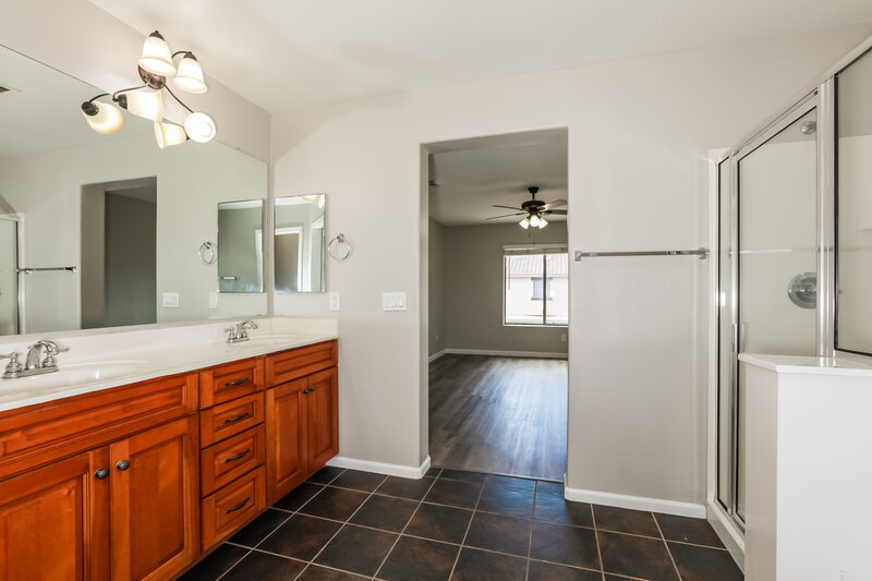 2,335/Mo, 2973 E Dublin St Gilbert, AZ 85295 Main Bathroom View