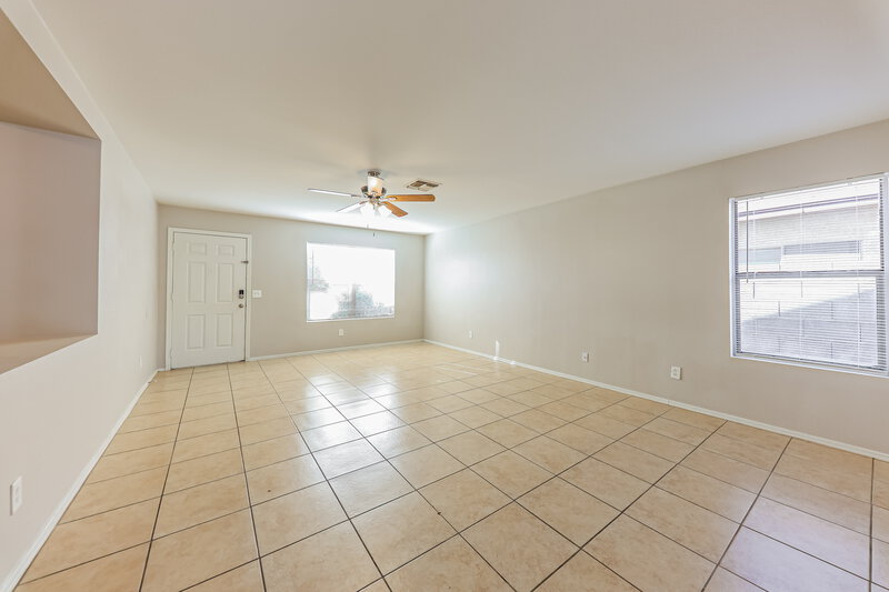 1,675/Mo, 11834 W Corrine Dr El Mirage, AZ 85335 Living Room View 3