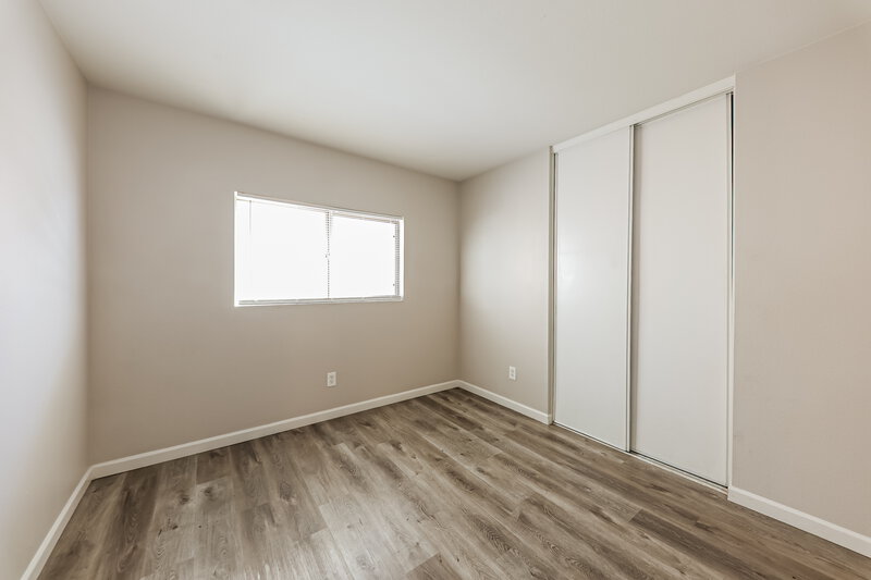 1,675/Mo, 11834 W Corrine Dr El Mirage, AZ 85335 Bedroom View 2