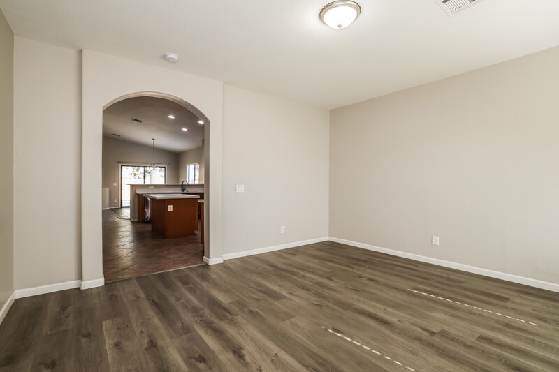 2,075/Mo, 2558 W Lynne Ln Phoenix, AZ 85041 Living Room View