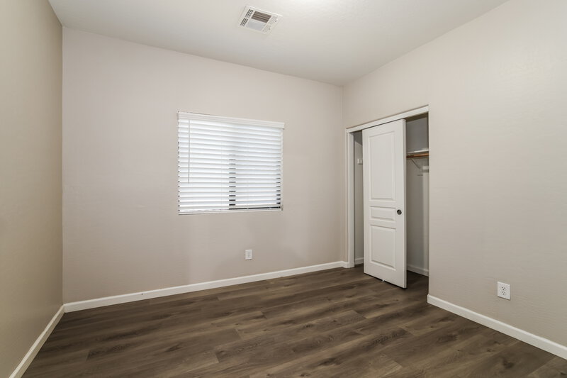 2,075/Mo, 2558 W Lynne Ln Phoenix, AZ 85041 Bedroom View 2