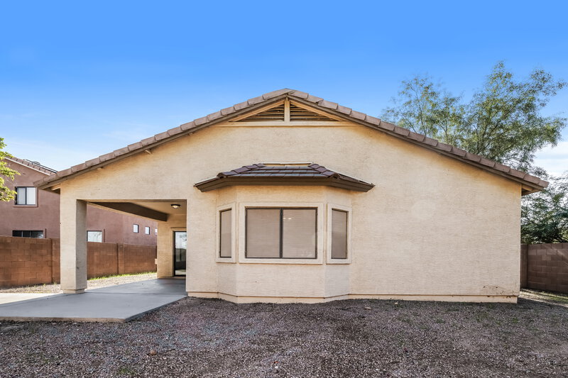 2,075/Mo, 2558 W Lynne Ln Phoenix, AZ 85041 Rear View