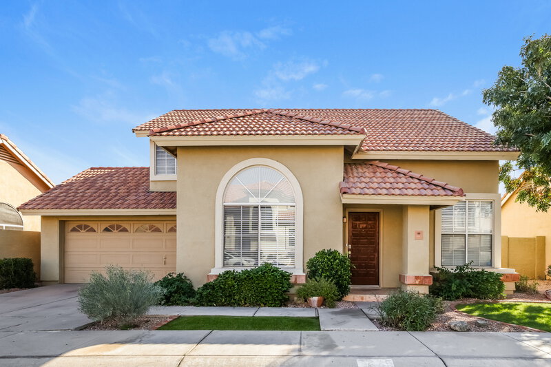 2,115/Mo, 3805 E Ironwood Dr Phoenix, AZ 85044 External View