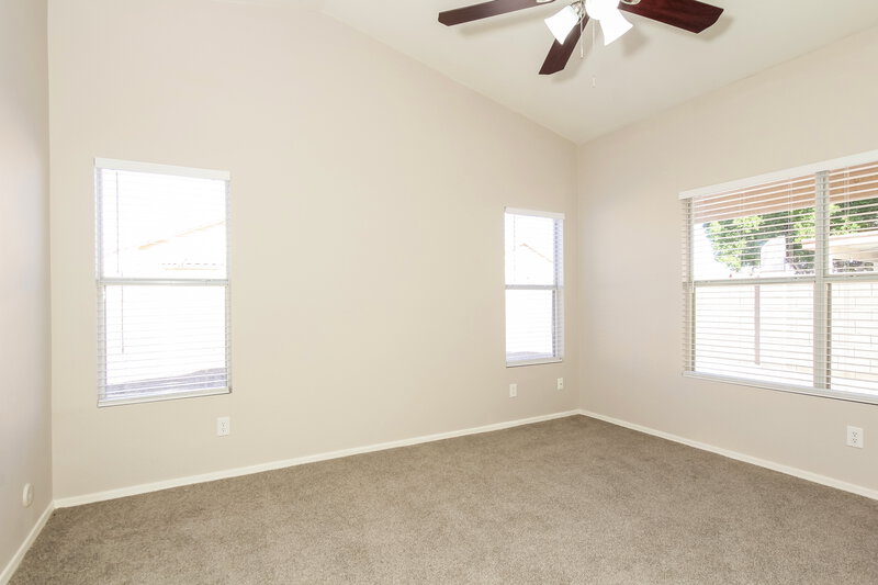 2,025/Mo, 9830 W Runion Dr Peoria, AZ 85382 Main Bedroom View