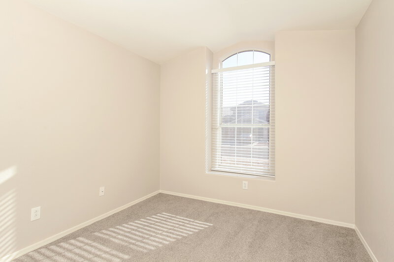 2,025/Mo, 9830 W Runion Dr Peoria, AZ 85382 Bedroom View