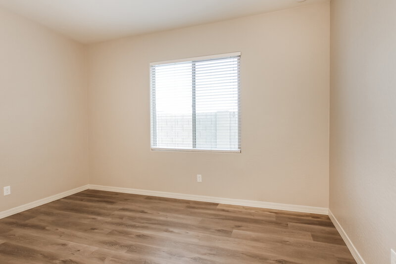 1,825/Mo, 24580 W Sheraton Ln Buckeye, AZ 85326 Bedroom View