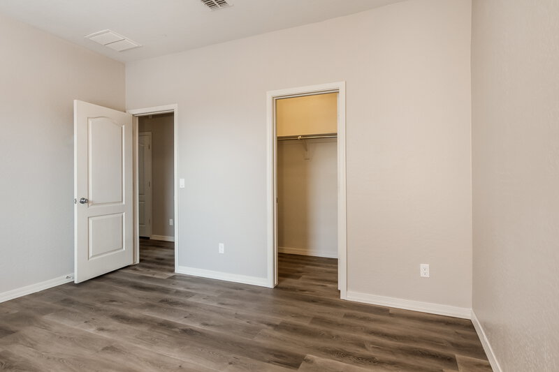 1,825/Mo, 24580 W Sheraton Ln Buckeye, AZ 85326 Bedroom View 2