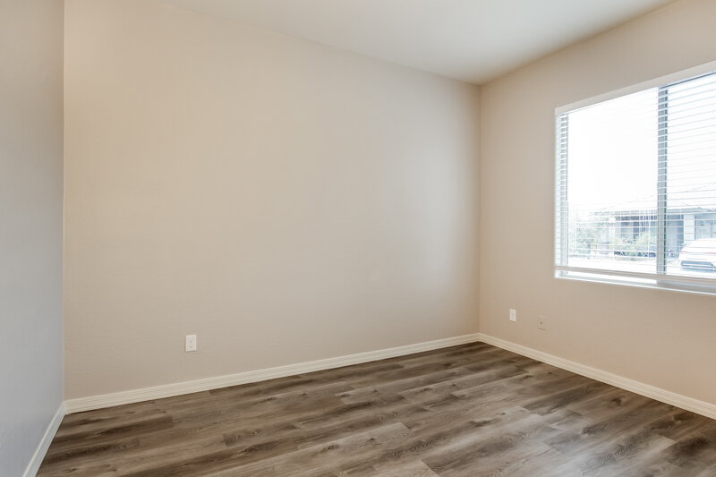 1,825/Mo, 24580 W Sheraton Ln Buckeye, AZ 85326 Bedroom View 4
