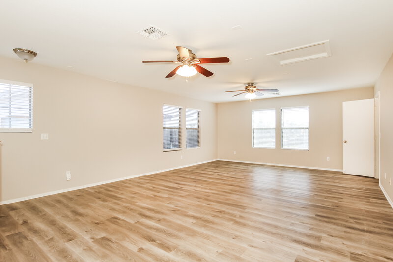 2,545/Mo, 1149 E Lowell Ave Gilbert, AZ 85295 Living Room View 2