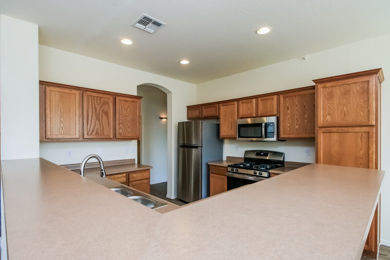 2,365/Mo, 3059 E Merlot St Gilbert, AZ 85298 Kitchen View