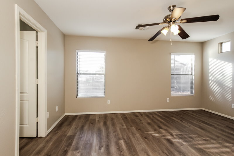 2,090/Mo, 1607 W Nancy Ln Phoenix, AZ 85041 Main Bedroom View