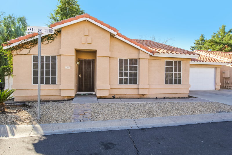 1,965/Mo, 7034 N 28th Dr Phoenix, AZ 85051 External View