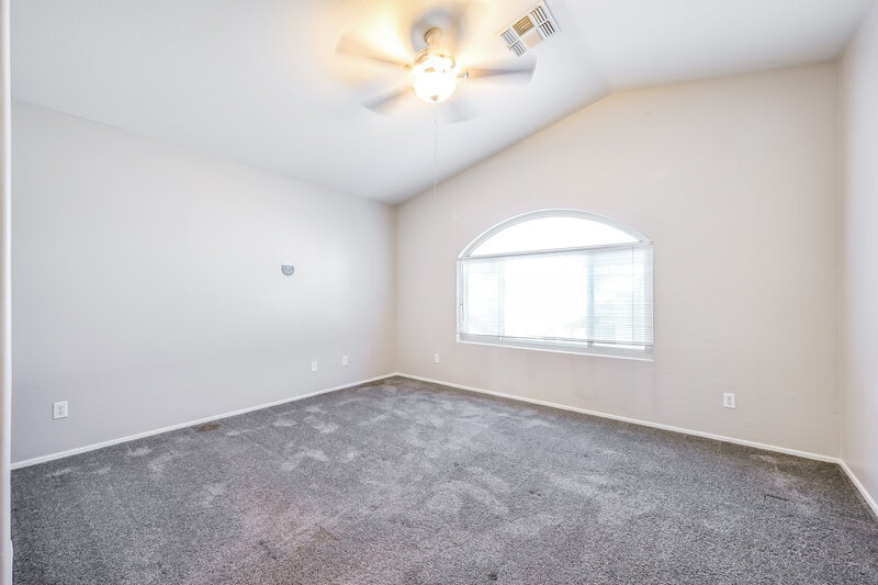 2,185/Mo, 2221 E Union Hls Dr Unit 160 Phoenix, AZ 85024 Main Bedroom View 2