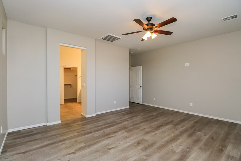 2,870/Mo, 20310 S 196th St Queen Creek, AZ 85142 Main Bedroom View 2