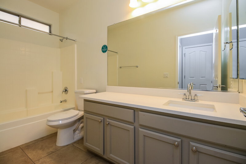 2,870/Mo, 20310 S 196th St Queen Creek, AZ 85142 Main Bathroom View 2