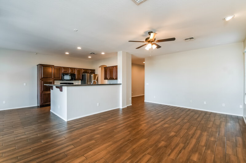 2,535/Mo, 3700 E Morning Star Ln Gilbert, AZ 85298 Living Room View 3