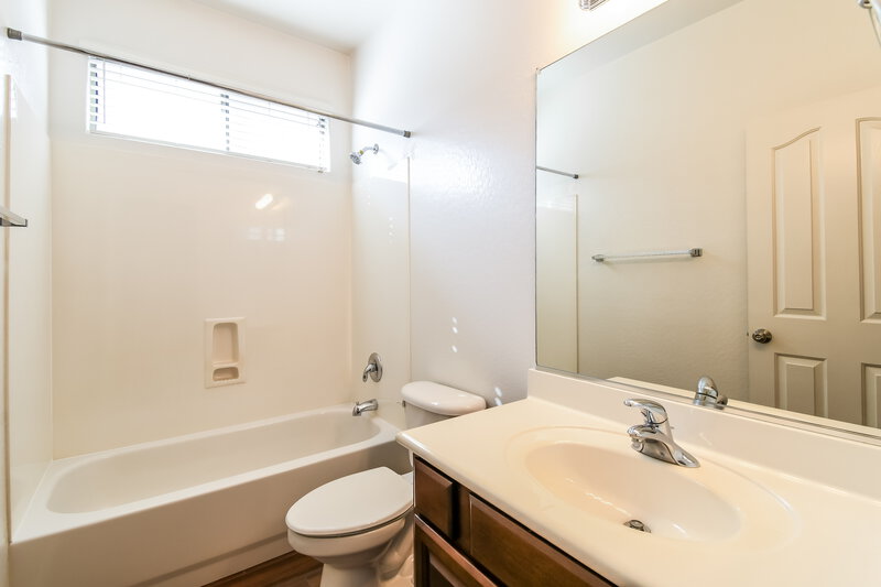 2,535/Mo, 3700 E Morning Star Ln Gilbert, AZ 85298 Bathroom View