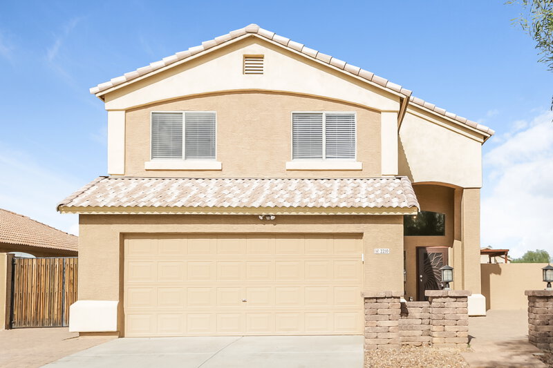 2,325/Mo, 2210 W Saint Catherine Ave Phoenix, AZ 85041 External View